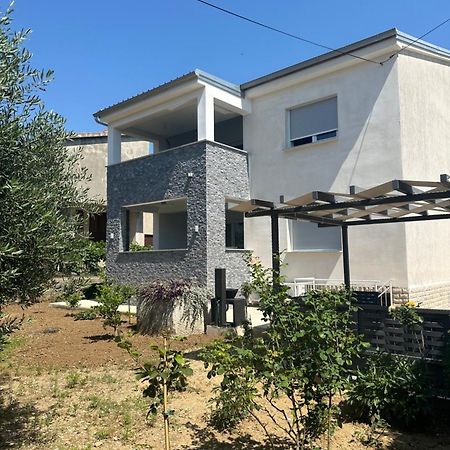 Villa Luka Baska 외부 사진